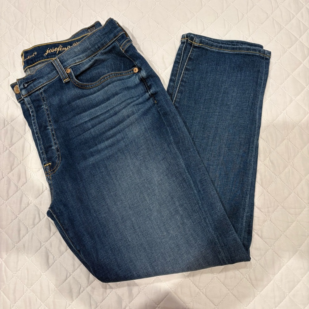 7 For All Mankind Dark Blue Skinny Jeans, Women’s Size 31